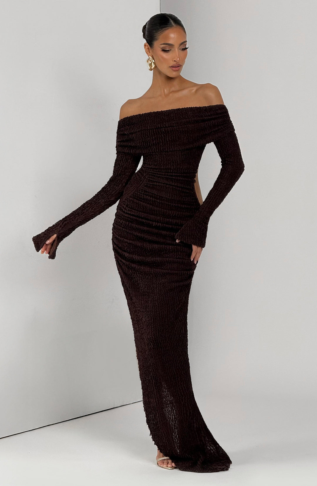 Avelette Midi Dress in Plum Brown by Clandour, product photo 9