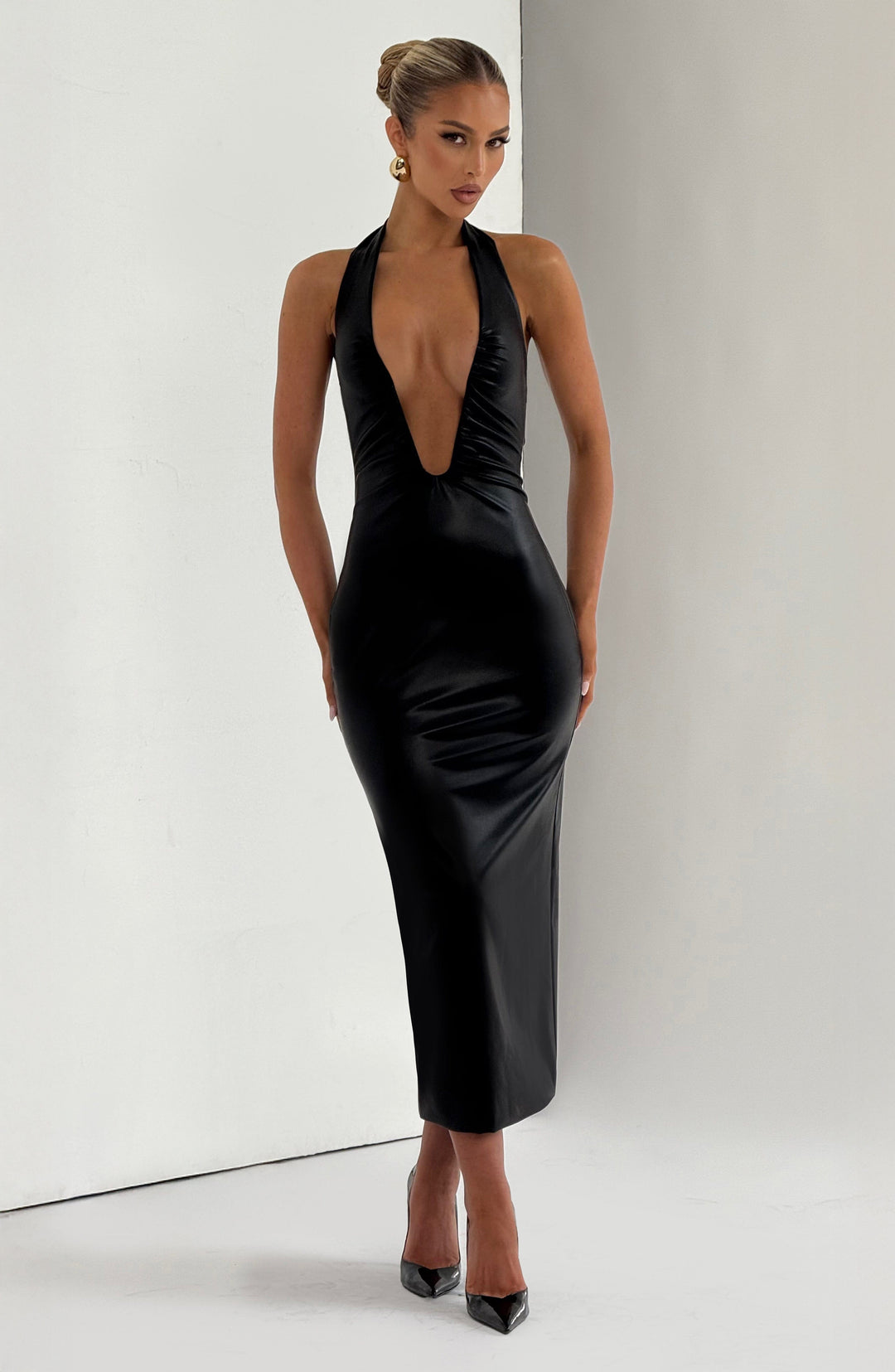 Avelola Midi Dress in Black by Clandour, product photo 5