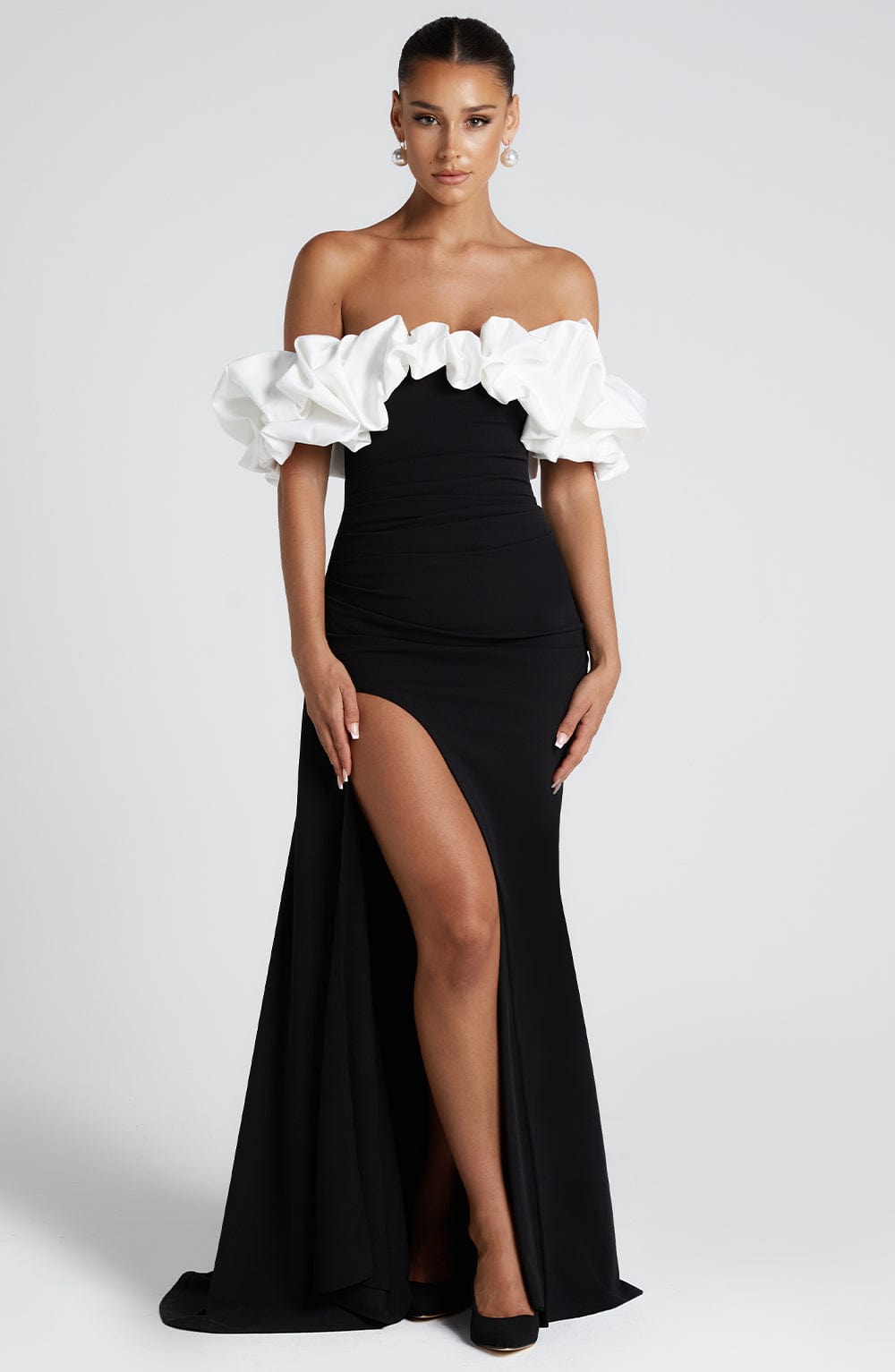Giaoria Maxi Dress in Black/White by Clandour, product photo 2