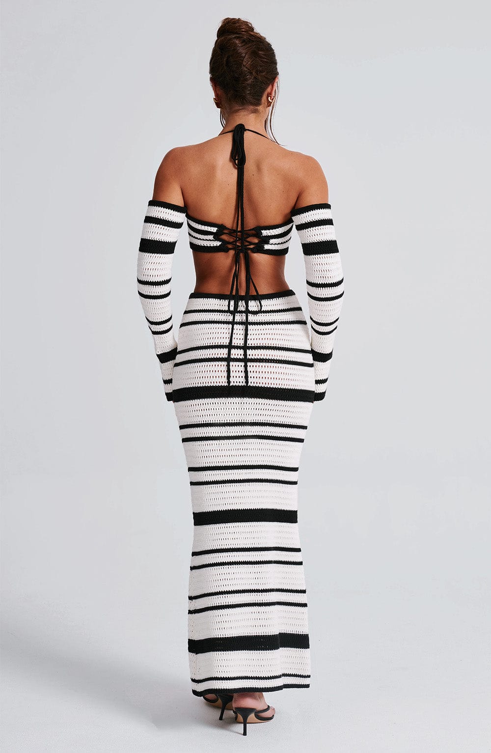 Islaella Top in Black/White by Clandour, product photo 9