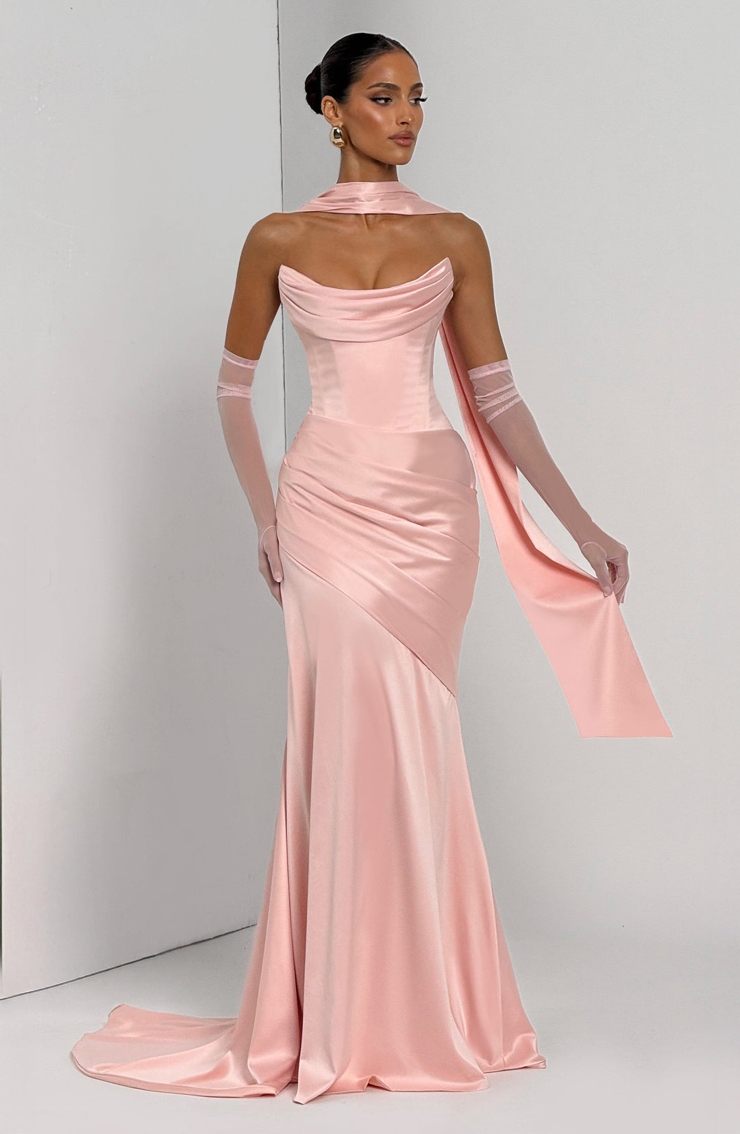 Lumaessa Maxi Dress in Blush by Clandour, product photo 6