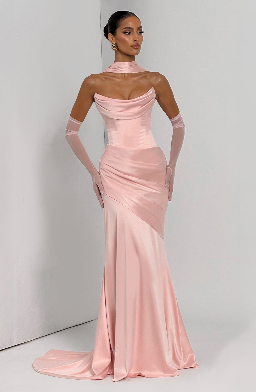 Lumaessa Maxi Dress in Blush by Clandour, product photo 7