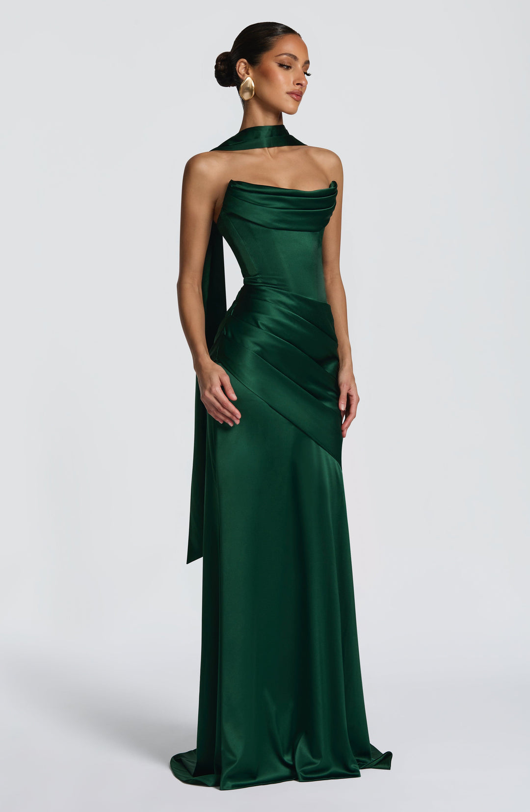 Lumaessa Maxi Dress in Emerald by Clandour, product photo 3