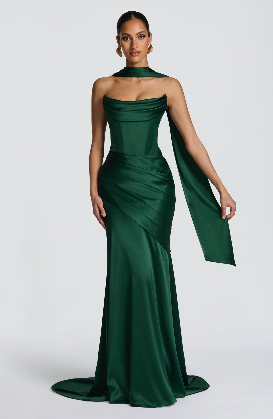 Lumaessa Maxi Dress in Emerald by Clandour, product photo 4