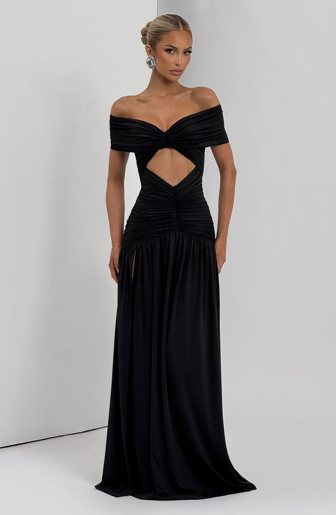 Lumaola Maxi Dress in Black by Clandour, product photo 9