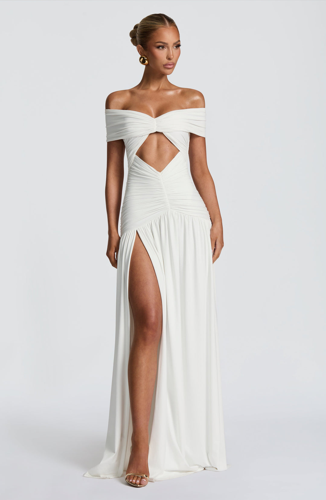 Lumaola Maxi Dress in White by Clandour, product photo 7