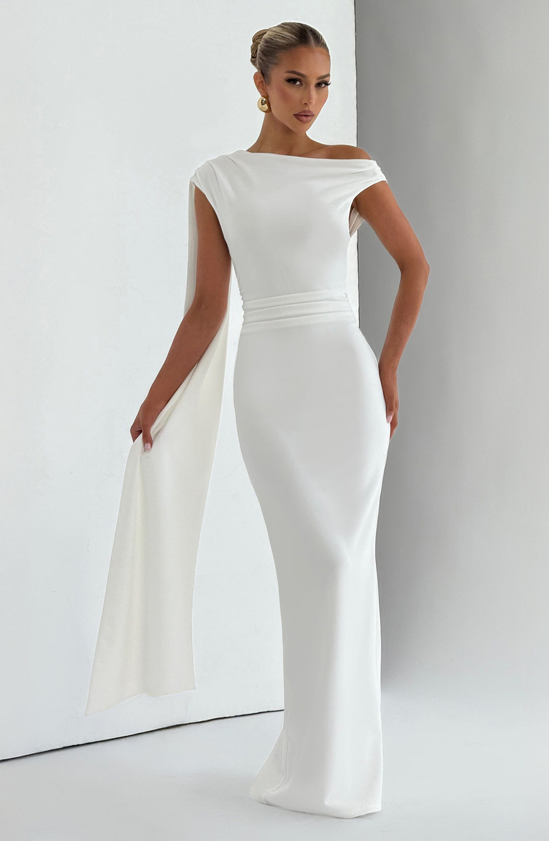 Miraine Maxi Dress in Ivory by Clandour, product photo 5