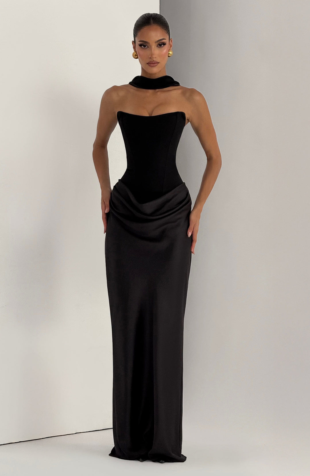 Nolaoria Maxi Dress in Black by Clandour, product photo 9