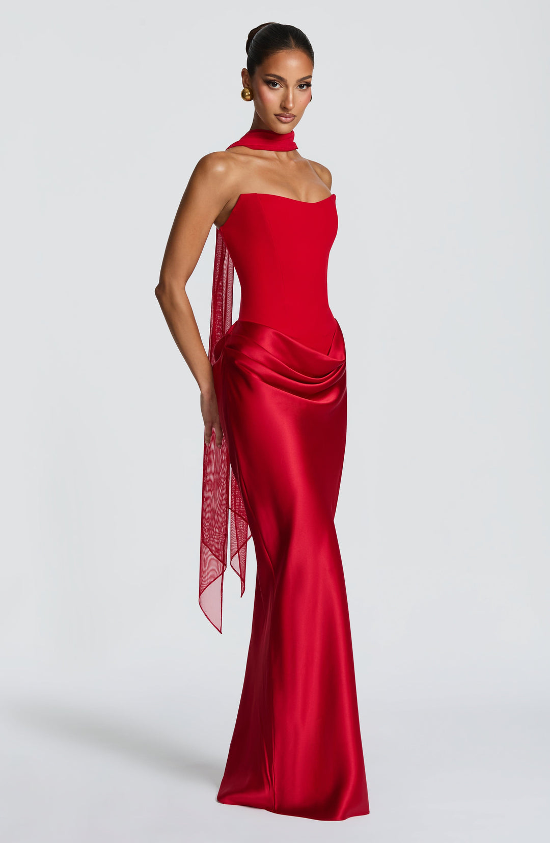Nolaoria Maxi Dress in Red by Clandour, product photo 3