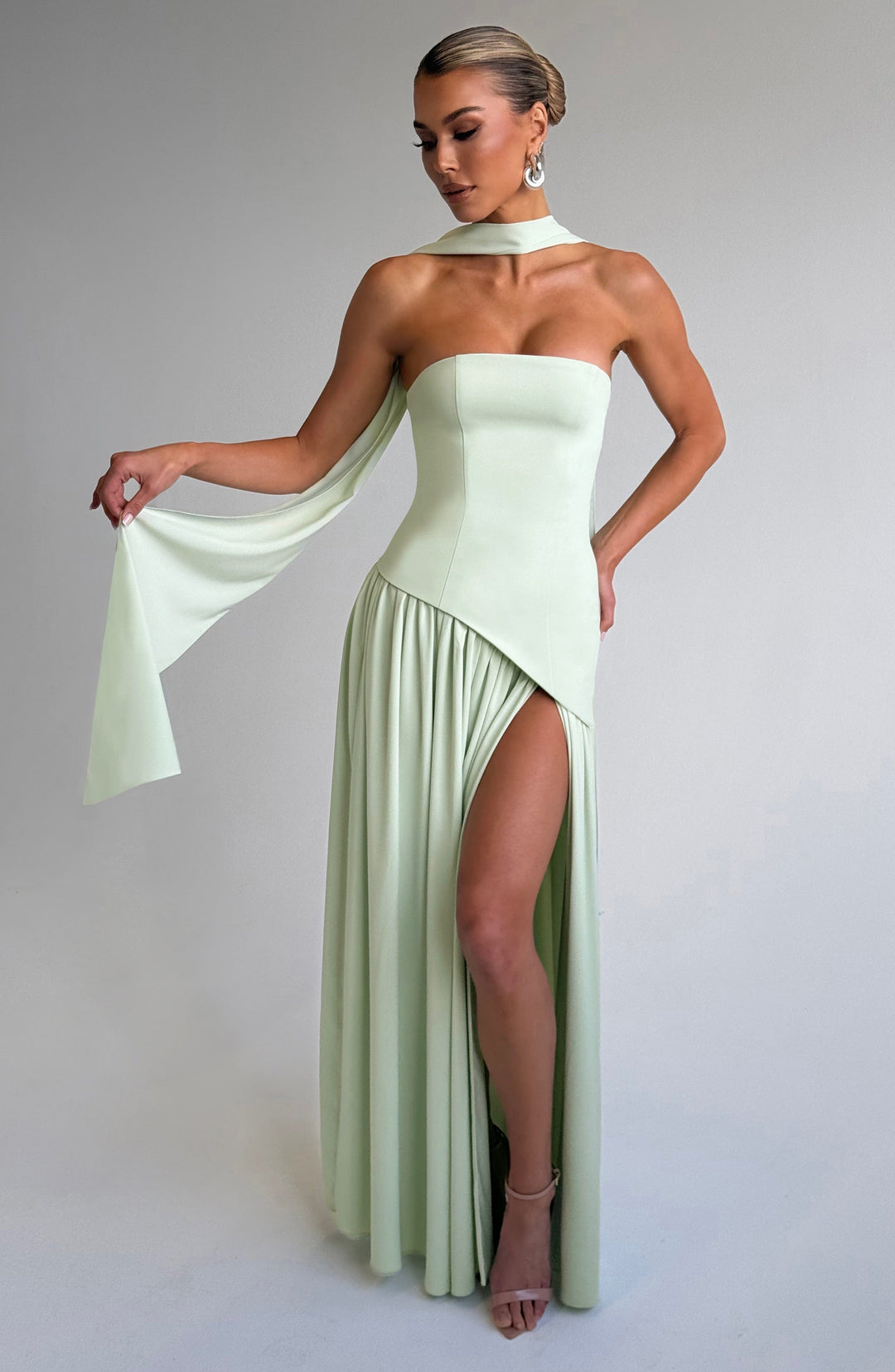 Nolavieve Maxi Dress in Mint by Clandour, product photo 7