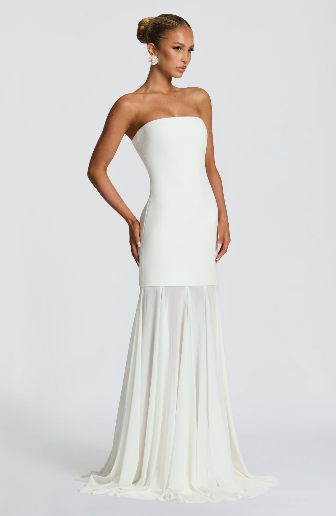 Oriaessa Gown in Ivory by Clandour, product photo 2