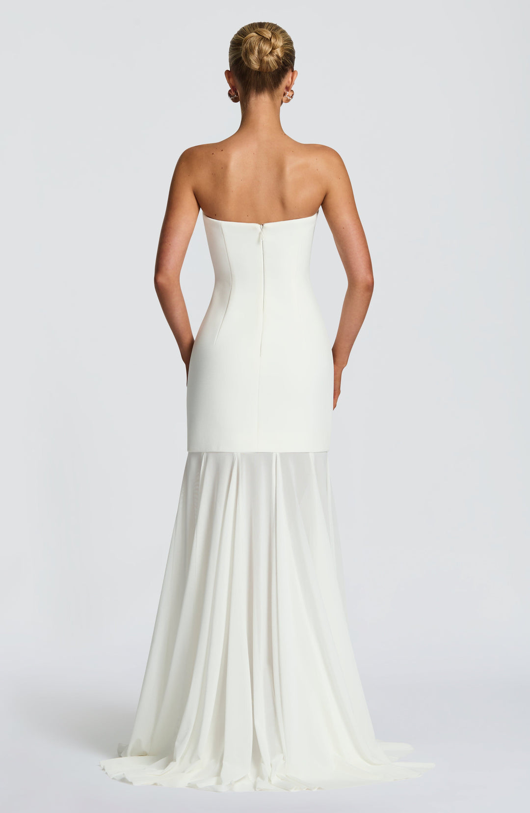 Oriaessa Gown in Ivory by Clandour, product photo 3