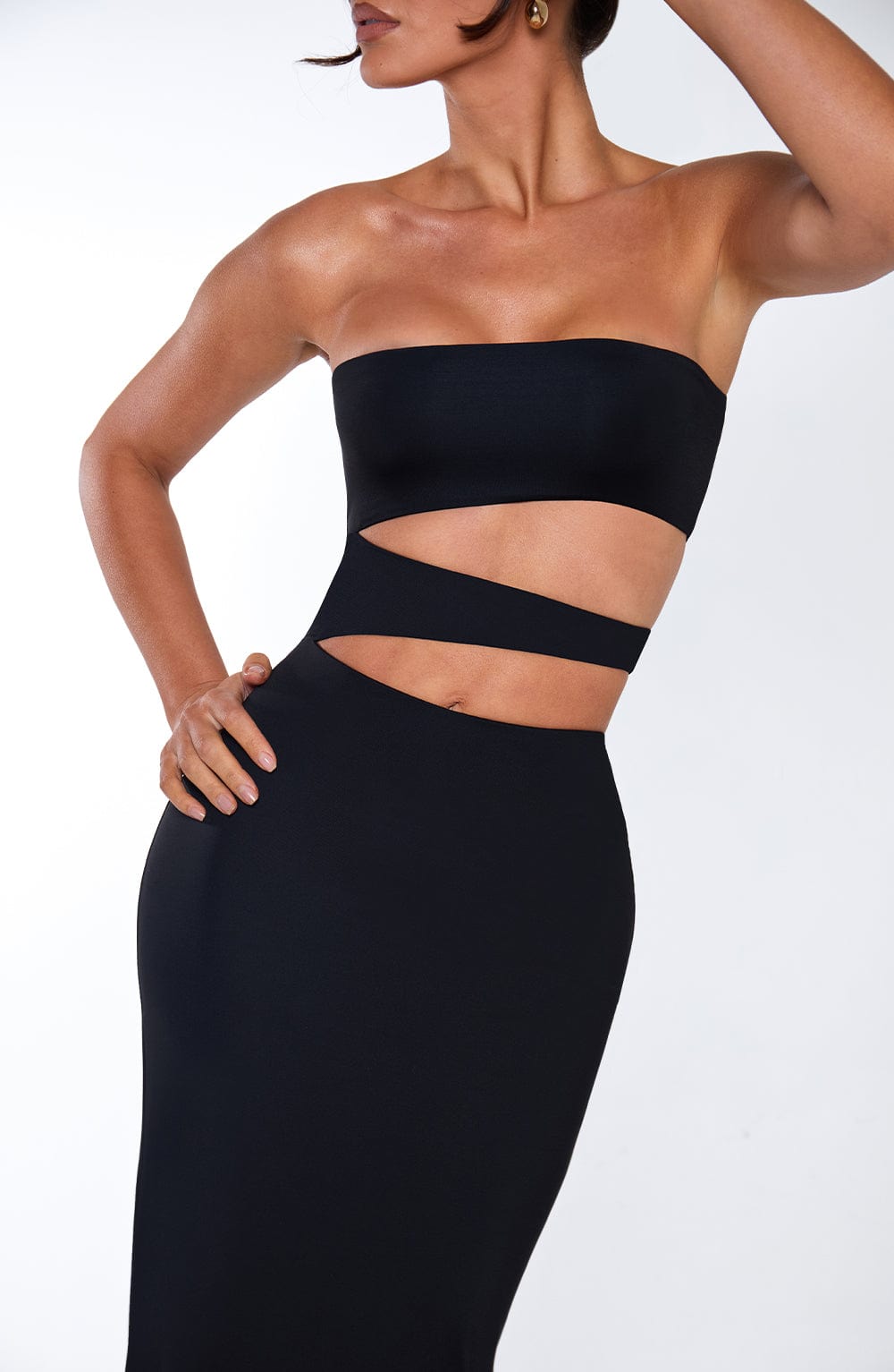 Oriara Maxi Dress in Black by Clandour, product photo 4