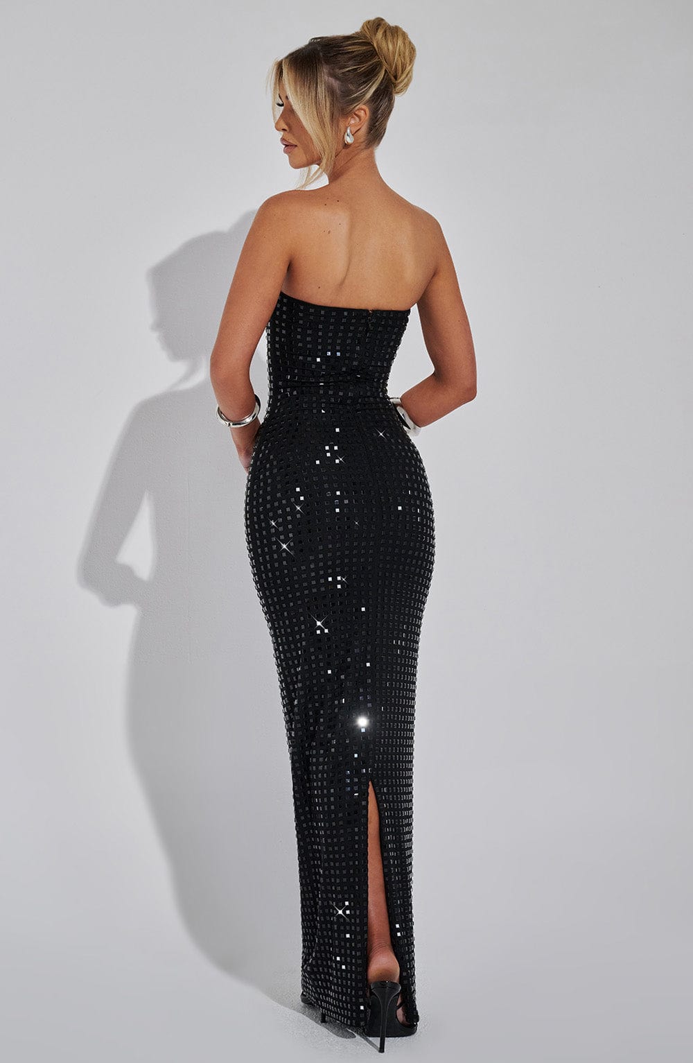 Priyaelia Maxi Dress in Black by Clandour, product photo 6