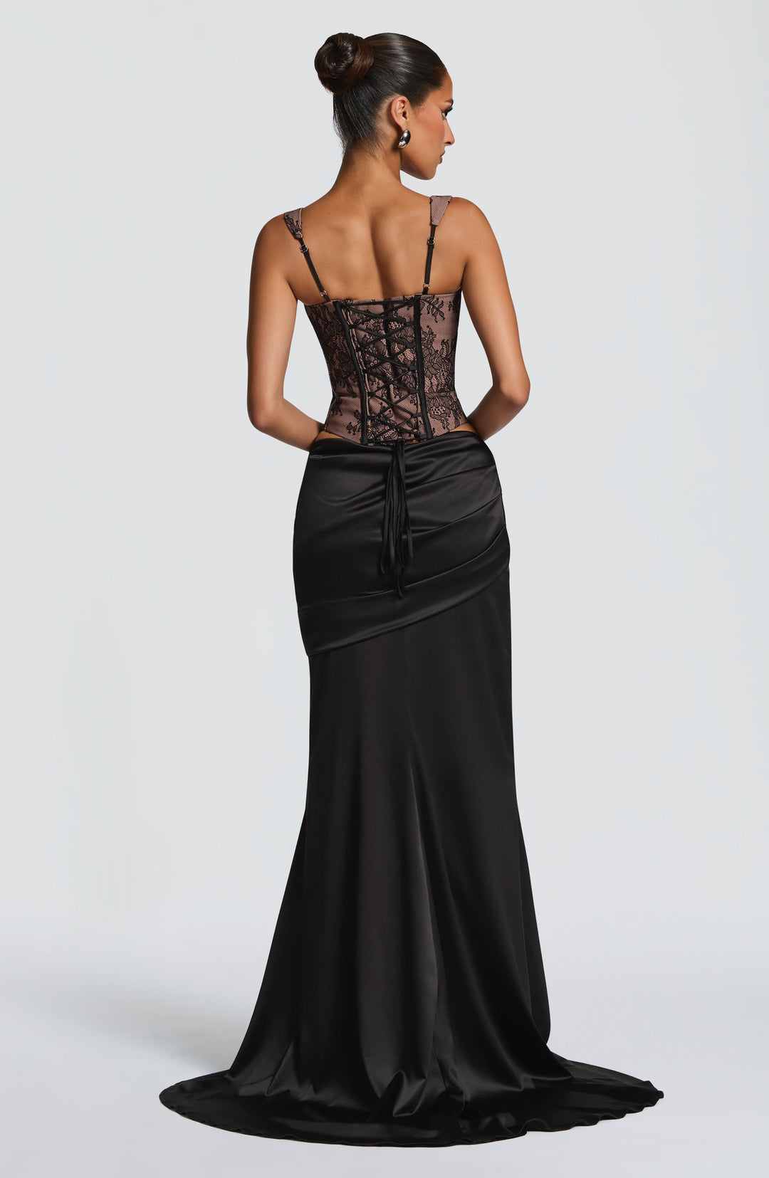 Priyairis Corset in Black Lace by Clandour, product photo 2