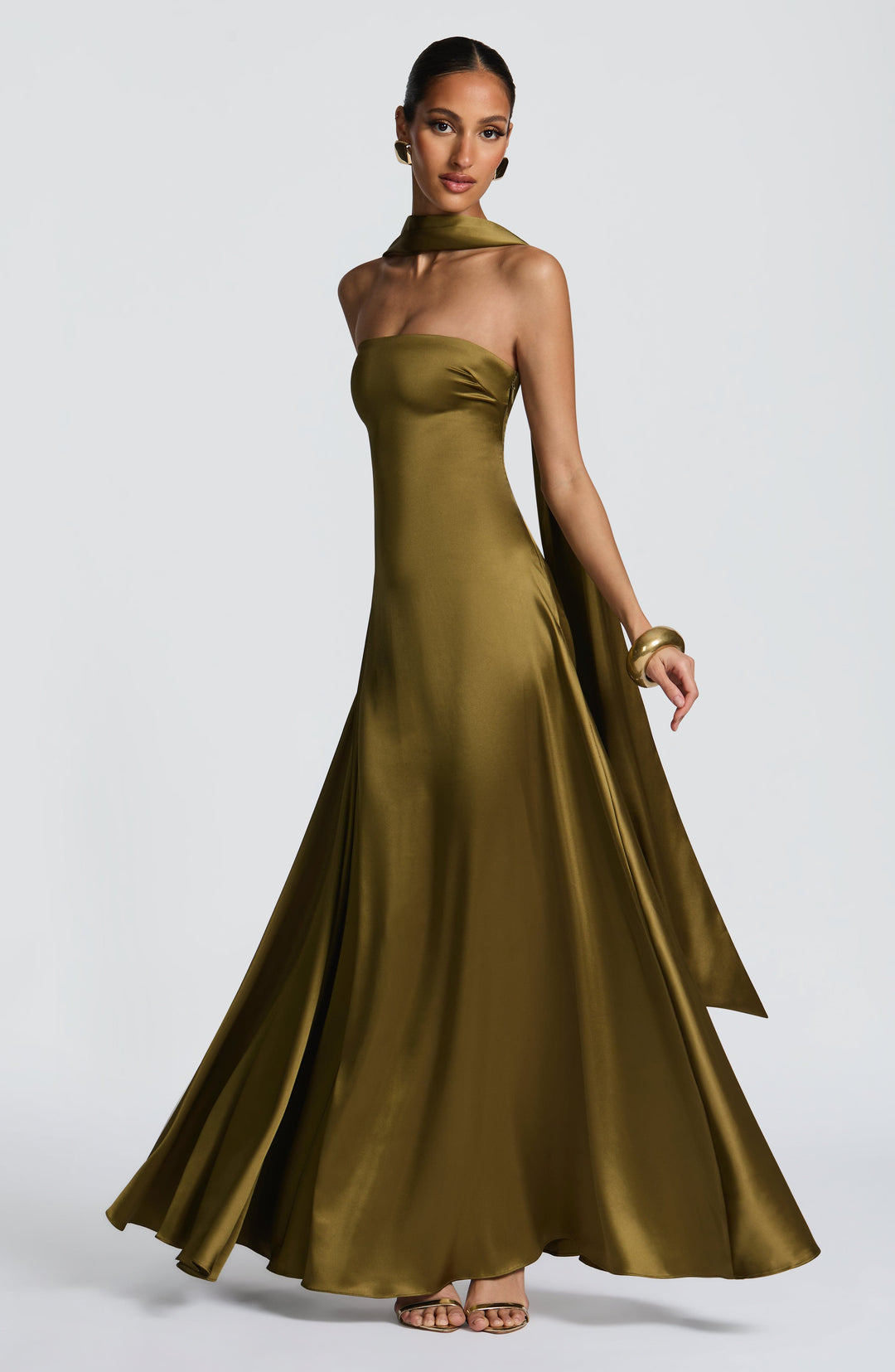 Priyanna Maxi Dress in Deep Olive by Clandour, product photo 3