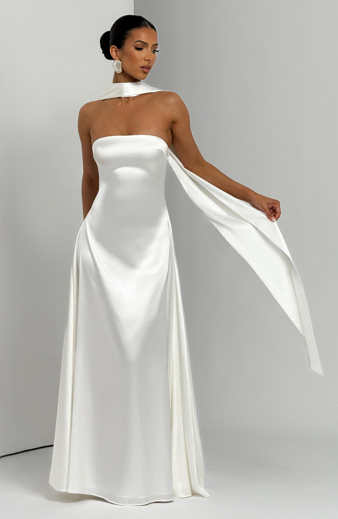 Priyanna Maxi Dress in Ivory by Clandour, product photo 11