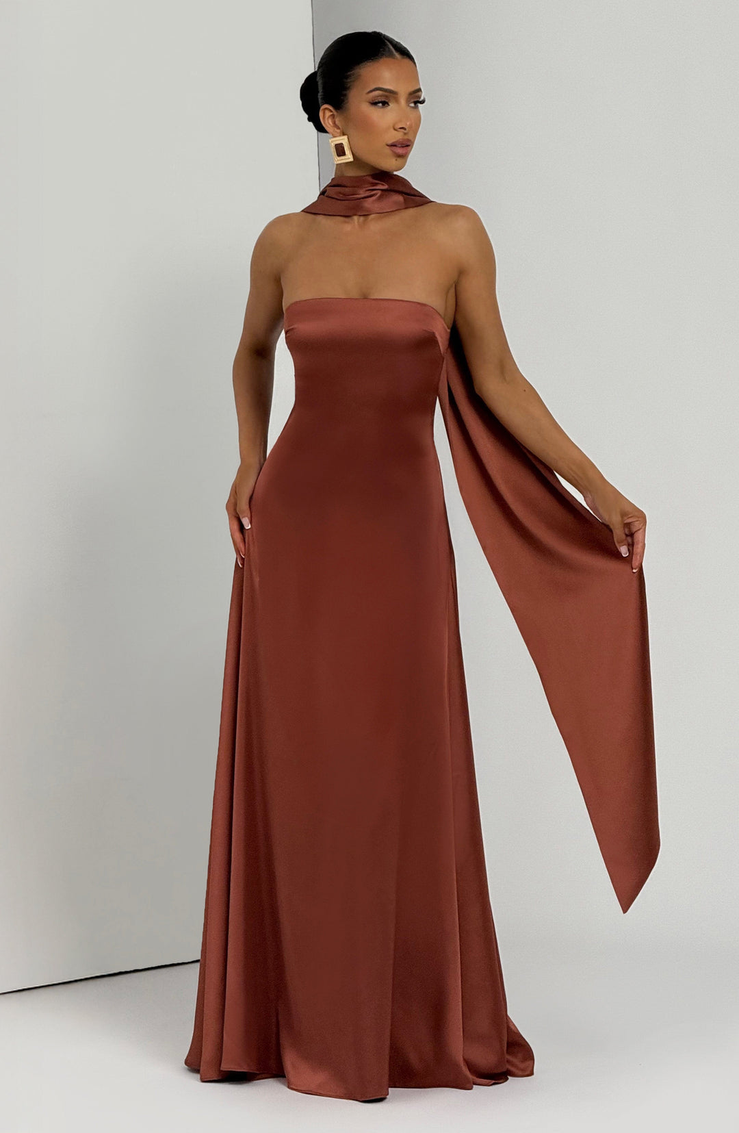 Priyanna Maxi Dress in Rust by Clandour, product photo 7