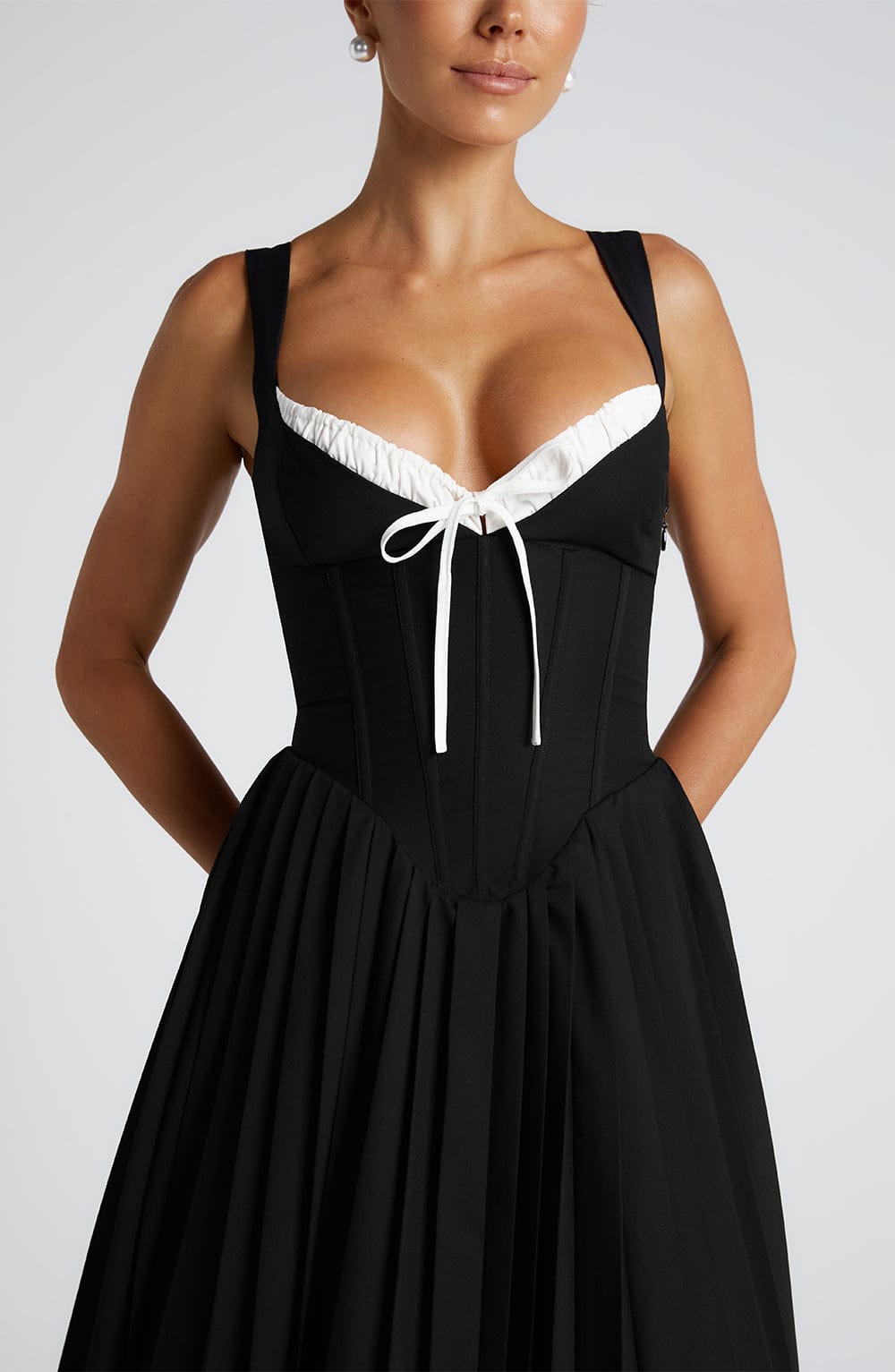 Priyari Midi Dress in Black/White by Clandour, product photo 4
