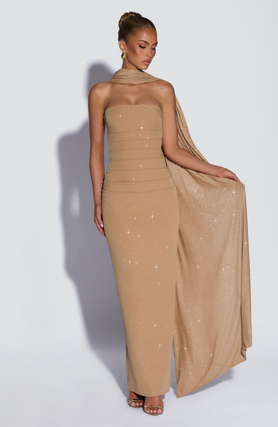 Rheaessa Maxi Dress in Gold Sparkle by Clandour, product photo 3