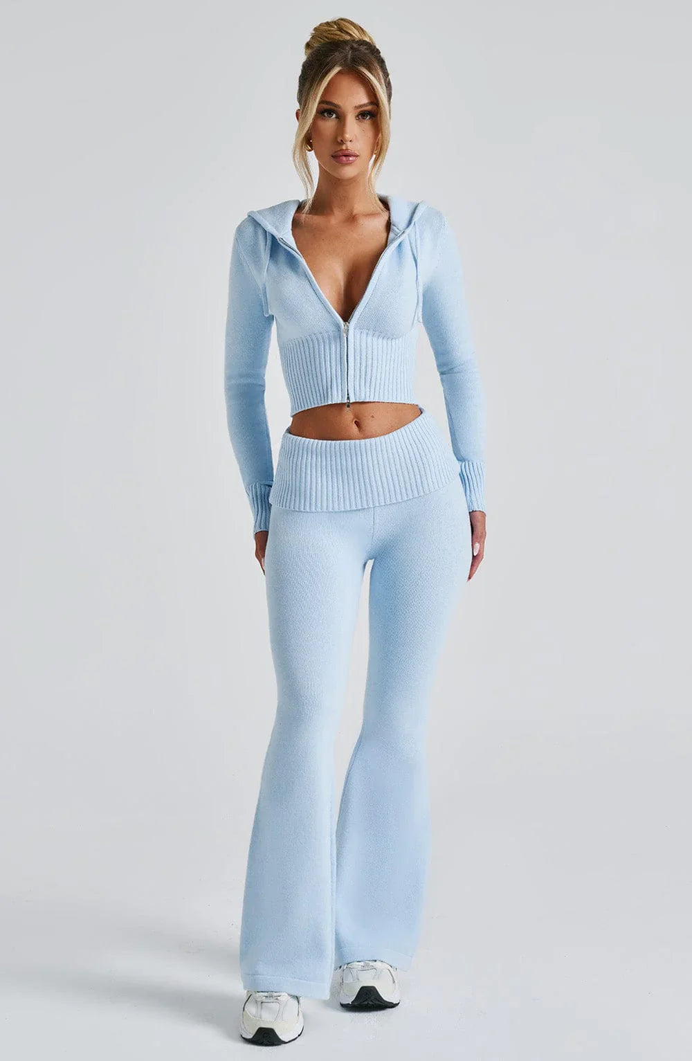 Clandour Seraette baby blue knit set — zip-up cropped hoodie and flared knit pants, full front view