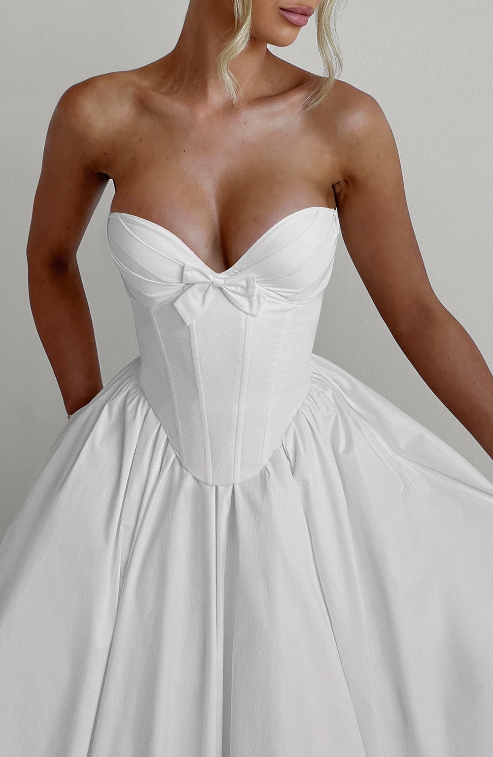 Seraise Midi Dress in Ivory by Clandour, product photo 9