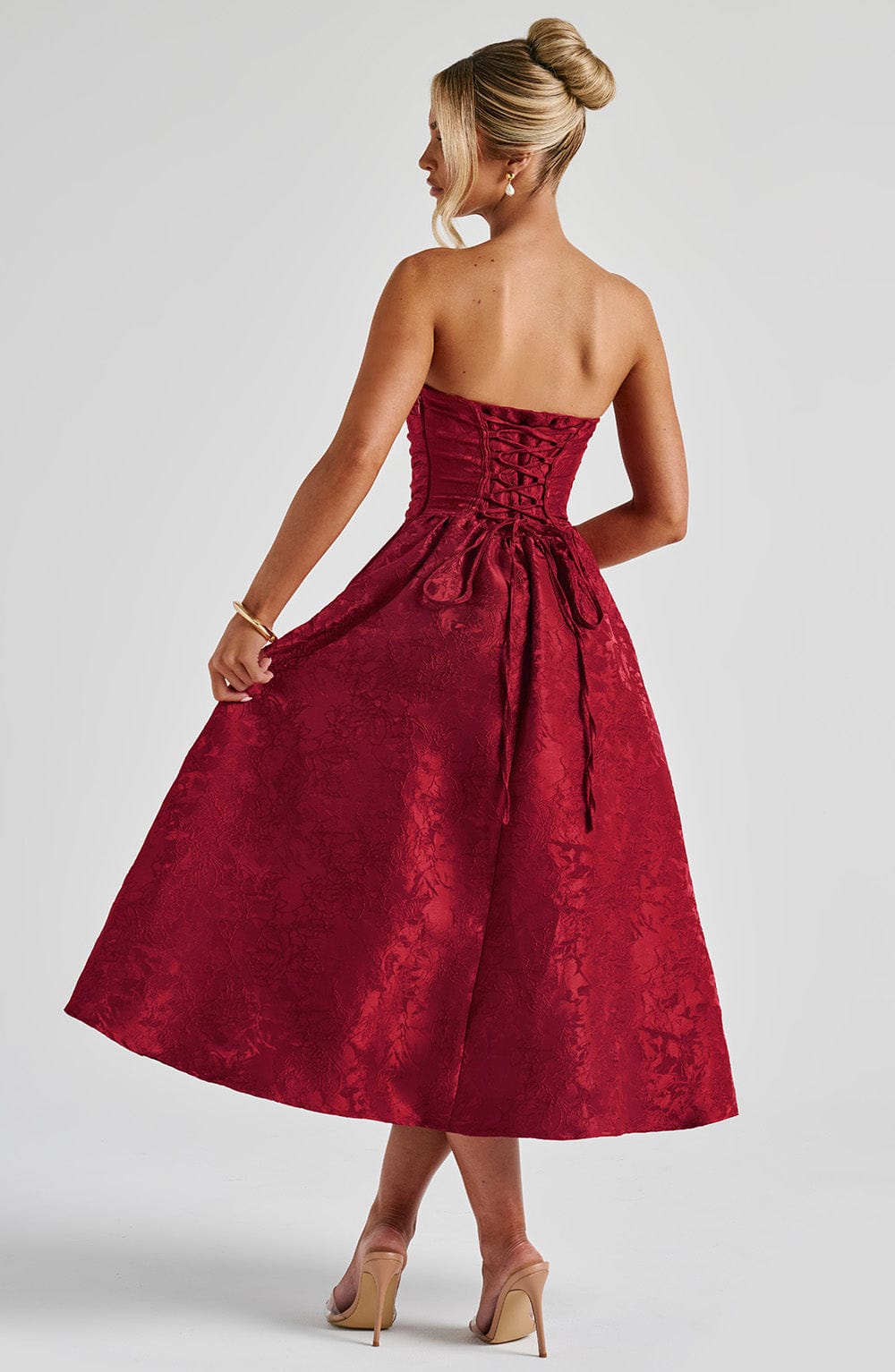 Velaelle Midi Dress in Red by Clandour, product photo 6