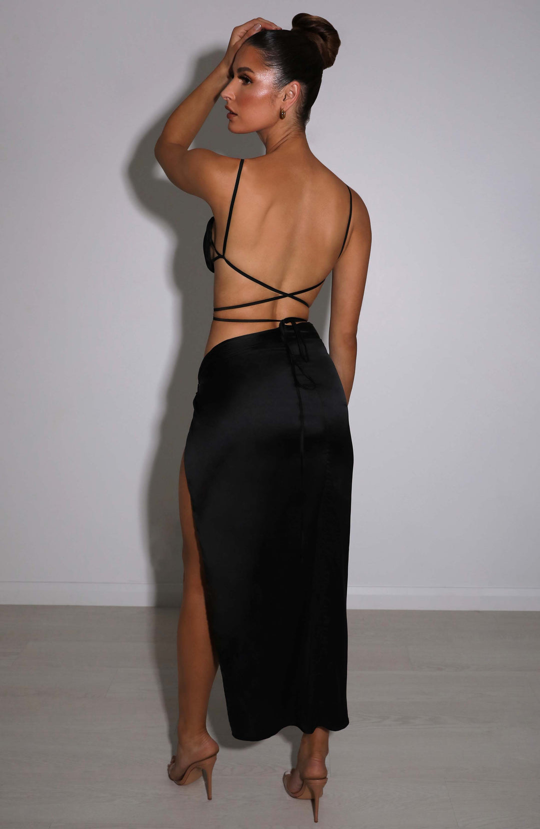 Velamira Top in Black by Clandour, product photo 4