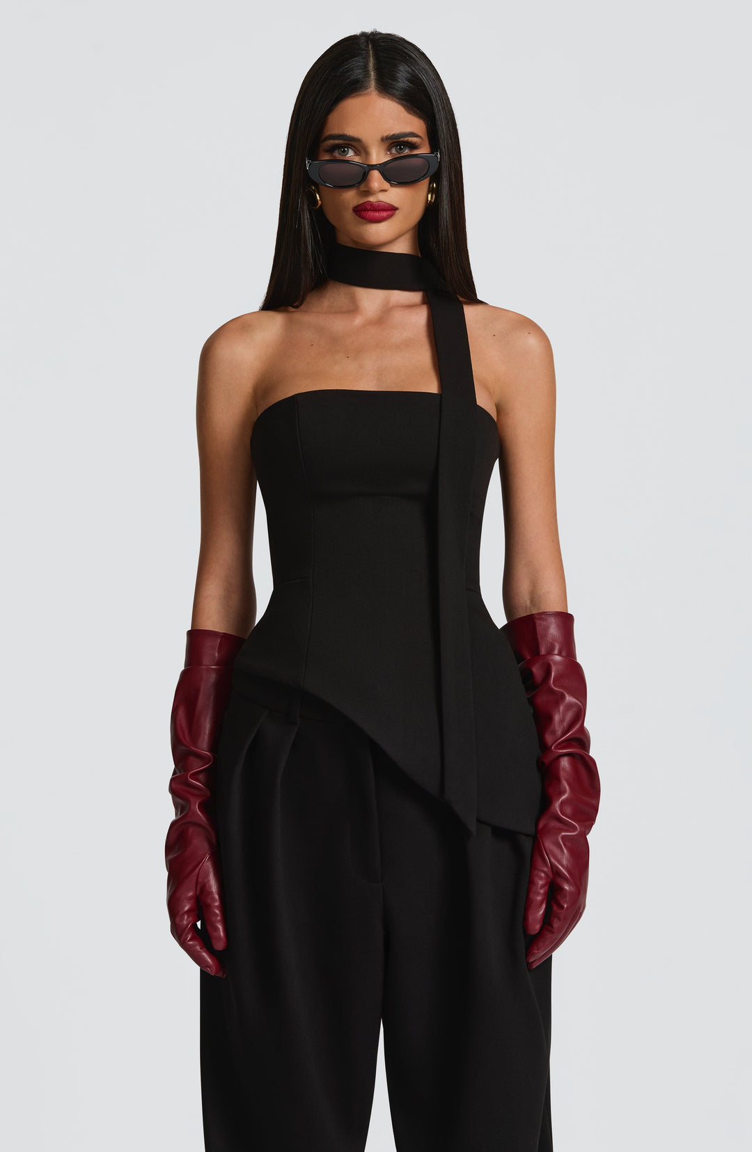 Willaine Top in Black by Clandour, product photo 4