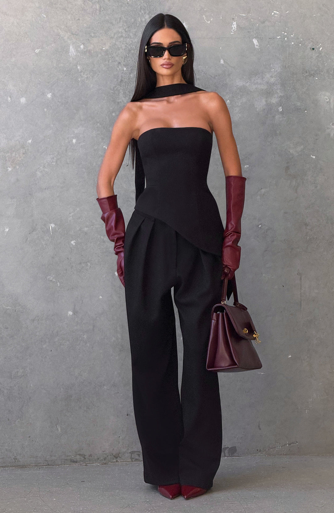 Willaine Top in Black by Clandour, product photo 8