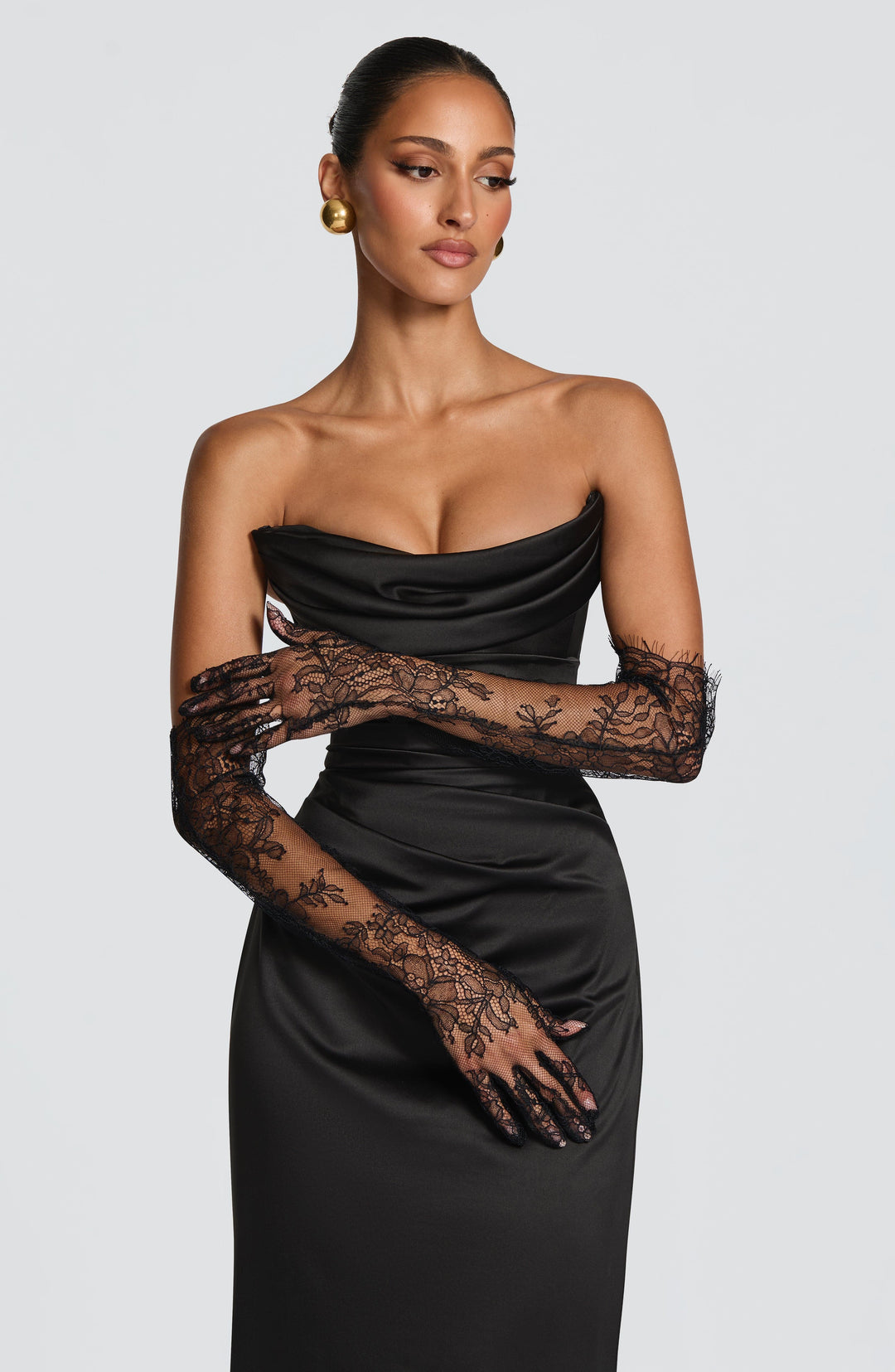 Xarairis Maxi Dress in Black by Clandour, product photo 5