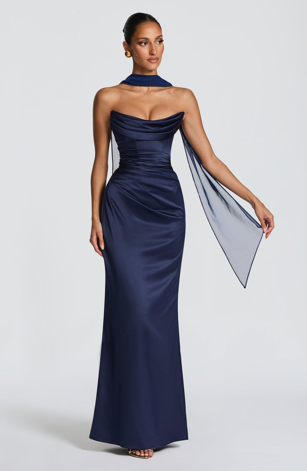 Xarairis Maxi Dress in Navy by Clandour, product photo 2