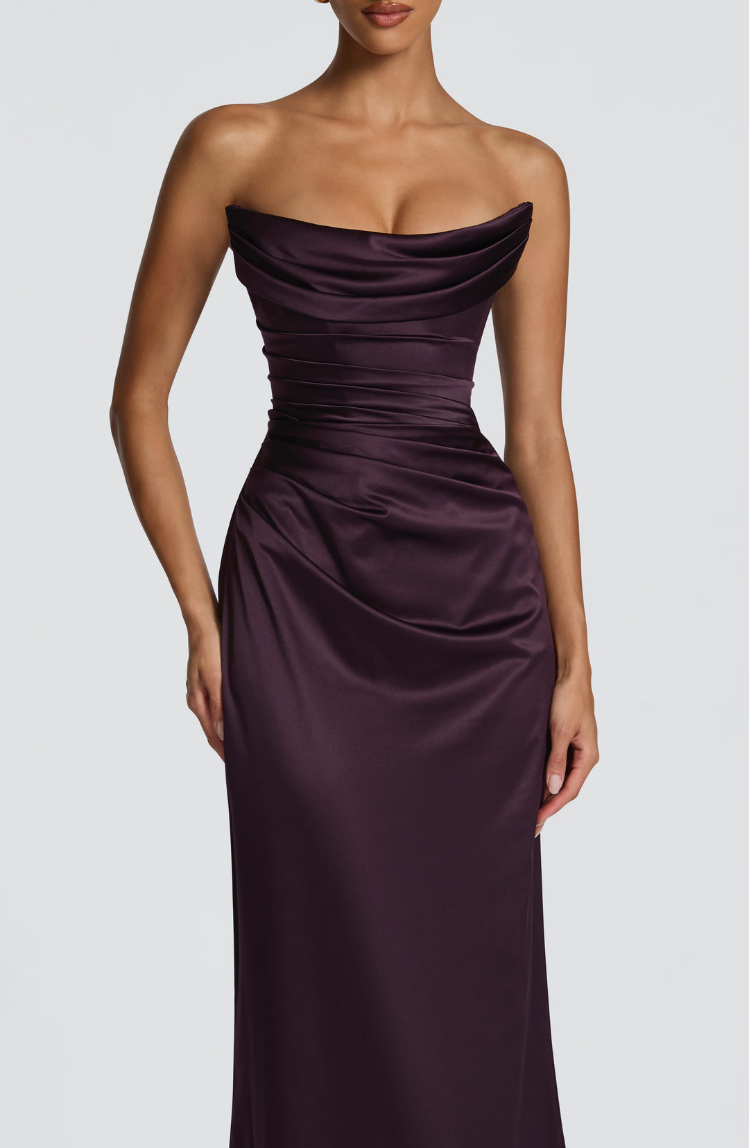 Xarairis Maxi Dress in Plum by Clandour, product photo 6