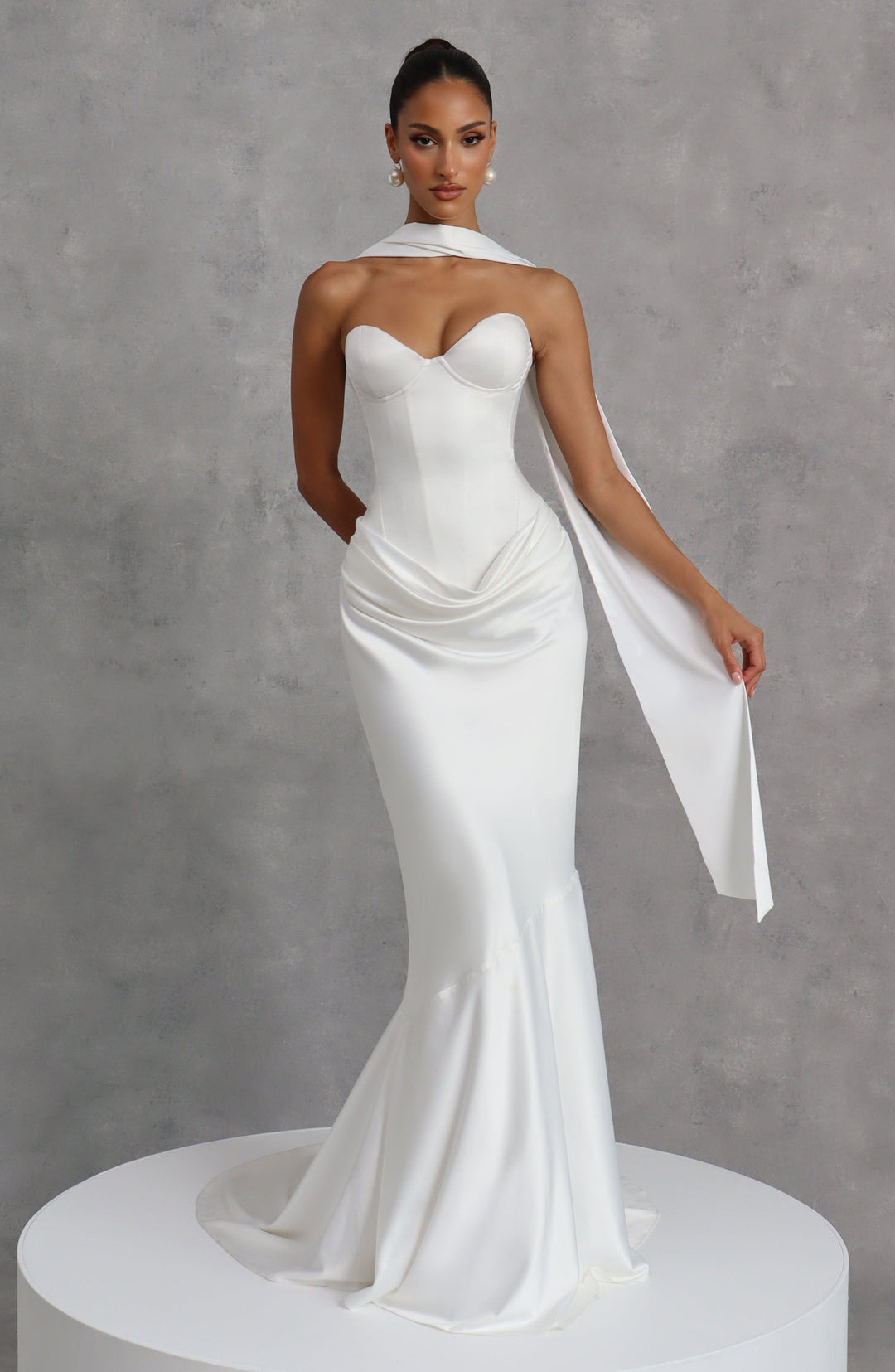 Xaraoria Gown in Ivory by Clandour, product photo 8