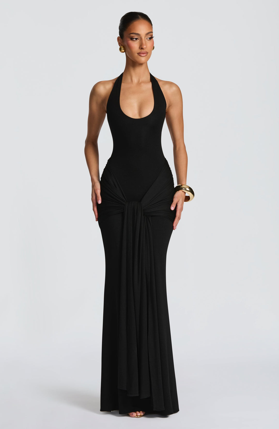 Xaravieve Maxi Dress in Black by Clandour, product photo 5